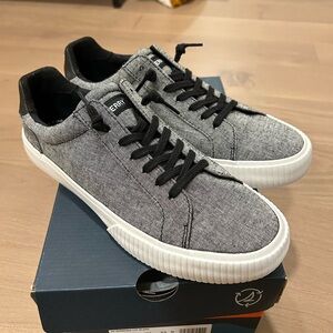 Sperry Women’s Bermuda SeaCycled Canvas Sneaker